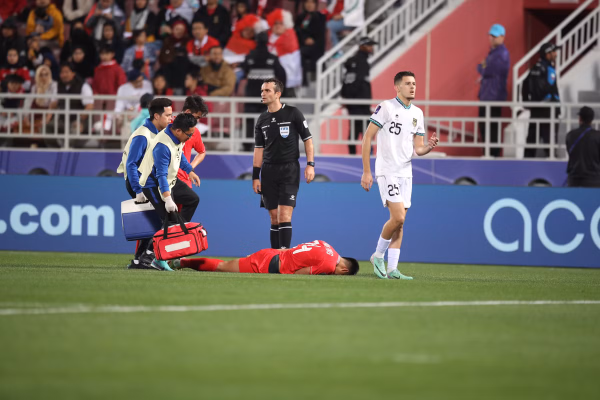 Việt Nam chính thức bị loại khỏi Asian Cup 2023 sớm một lượt trận, khi thua cả Nhật Bản lẫn Indonesia về thành tích đối đầu. Kể cả thắng Iraq ở trận cuối, Việt Nam cũng chắc chắn xếp cuối bảng.