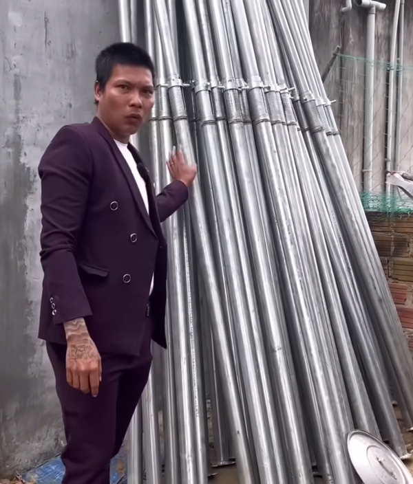 Lộc Fuho cũng khẳng định dù khán giả có xem ít hay nhiều, số tiền nhận được bao nhiêu thì cũng cực kỳ biết ơn mọi người. Bởi nhờ có khán giả anh mới có được cuộc sống như ngày hôm nay.