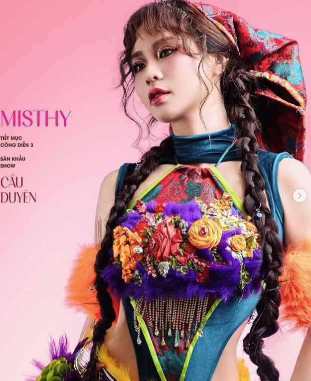 Bên cạnh đó, các hành động, biểu cảm và những lời nói vui đùa của Misthy không ít lần bị hiểu lầm hoặc bị đánh giá là thiếu chín chắn.