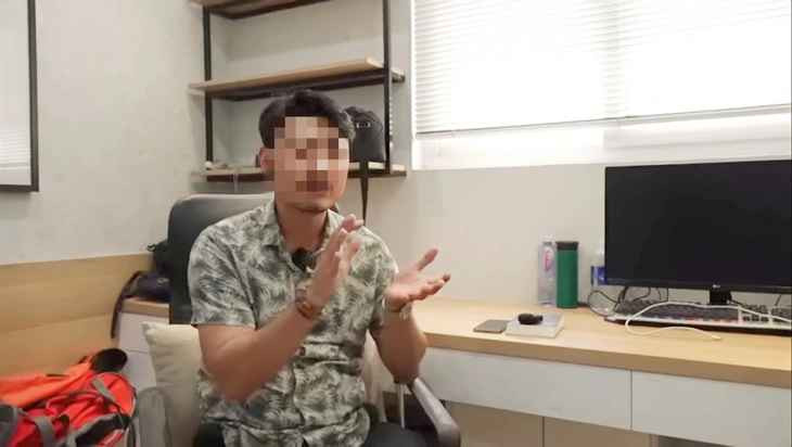 Theo đó, ông Ngô Hữu Nhân là chủ kênh "Nhân gà Vlog" - một kênh khá nổi tiếng trên YouTube với hơn 330.000 người theo dõi. Vào ngày 17/2/2023, ông Nhân đăng tải một video có tiêu đề "Vạch trần nhóm người dùng ngải nói để lừa bà con Nhân đã gặp nguy" với độ dài hơn 20 phút.