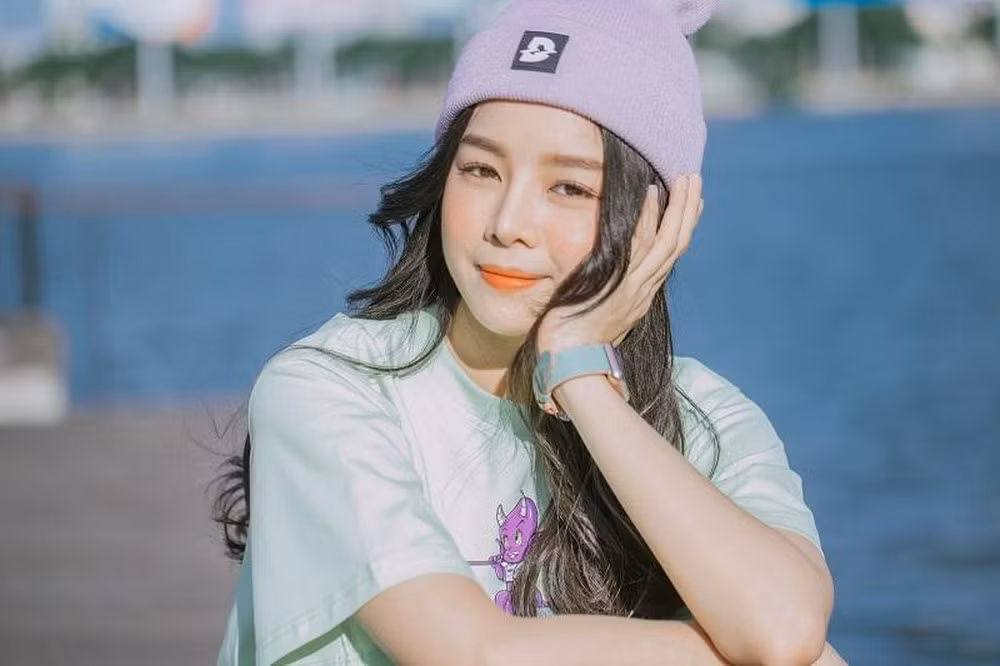 Nụ cười tươi tắn và tỏa sáng như ánh nắng sớm mai của Mie là điểm cộng giúp cô được ưu ái gọi là thiên thần.