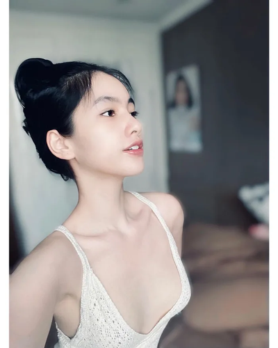 Được biết, gần lộ dấu hiệu vẫn còn "hẹn hò" của Cẩm Đan và đại gia Đức Huy là vào hồi cuối tháng 7/2021.