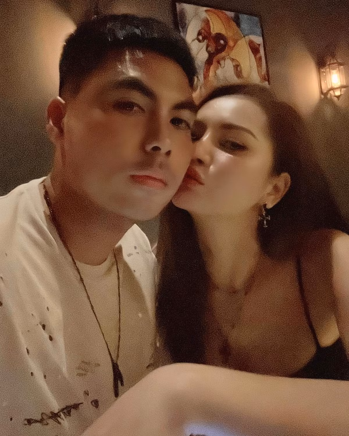 Được biết bạn gái của cầu thủ Đức Huy có tên Tô Khánh Huyền (hiện sống và làm việc tại Hà Nội).