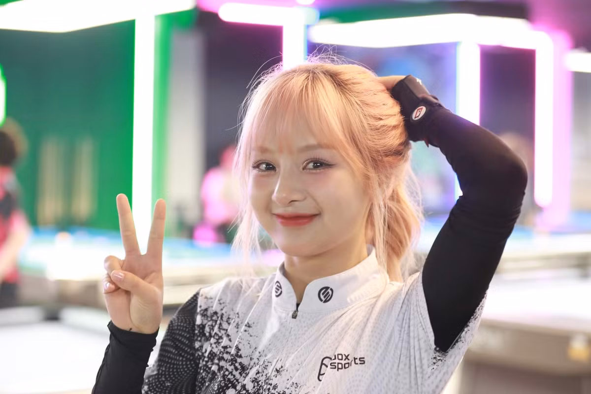 Gấm Kami - "Thánh nữ bida" trên nền tảng TikTok, không còn là cái tên xa lạ với những người yêu thích môn thể thao này. Những đường cơ điêu luyện của cô mê hoặc hàng triệu người xem.