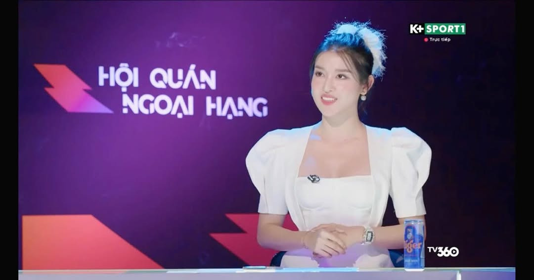 Vài năm gần đây, Á hậu Huyền My hạn chế các hoạt động showbiz, tập trung vai trò MC chương trình thể thao My Club.