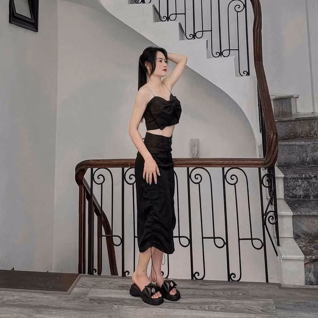 Hiện tại, hot girl môn đấu kiếm có cuộc sống hôn nhân hạnh phúc bên chồng và con trai kháu khỉnh.