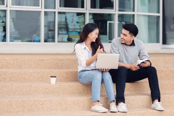 Mat 90% tinh yeu vi hai hop com ba tram ngan