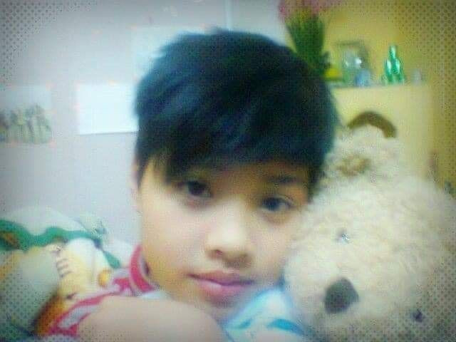 Mãi đến khi học cấp 2, Đan Tiên mới dần nhận ra con người thật bên trong mình. Thời điểm đó, cô nàng chuyển giới này vẫn để tóc tém như nam giới, nhưng các đường nét khuôn mặt của cô nàng sau khi dậy thì được nhận xét là trông rất nữ tính, nhẹ nhàng.