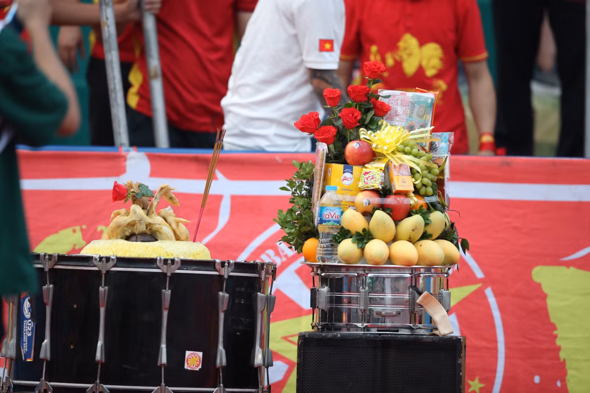 Thang U23 Indonesia 3 sao, U23 Viet Nam khang dinh vi the anh lon-Hinh-10