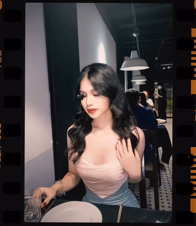 Không phải diễn viên chuyên nghiệp, chưa học qua các lớp diễn xuất bài bản và chưa từng tham gia đóng phim, tuy nhiên nữ sinh người Ê-đê vẫn hoàn thành tốt vai diễn.