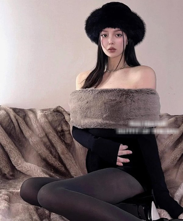 Mới đây, một mẹ bầu có tên là Lizzy ở Trung Quốc đã đăng tải loạt hình ảnh trong giai đoạn cuối cùng của thai kỳ của mình.