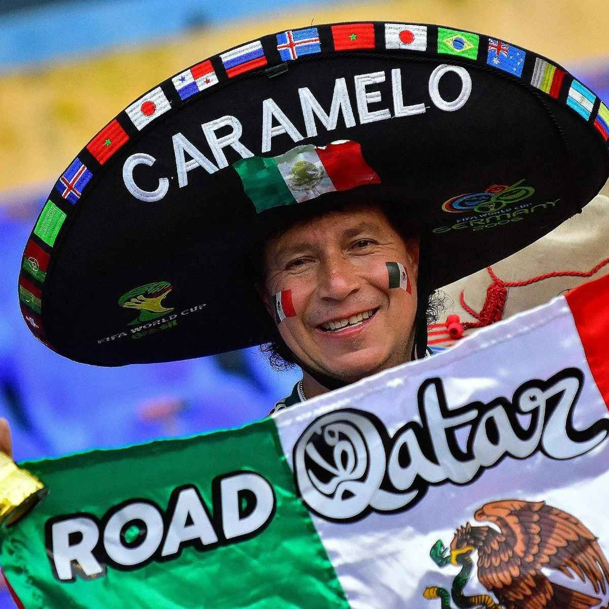 Ngoài World Cup, Chávez cũng đã tới Olympic London 2012 và Giải vô địch bóng đá U17 thế giới năm 2005 ở Peru. Đội tuyển Mexico đã giành huy chương vàng trong cả hai giải đấu.