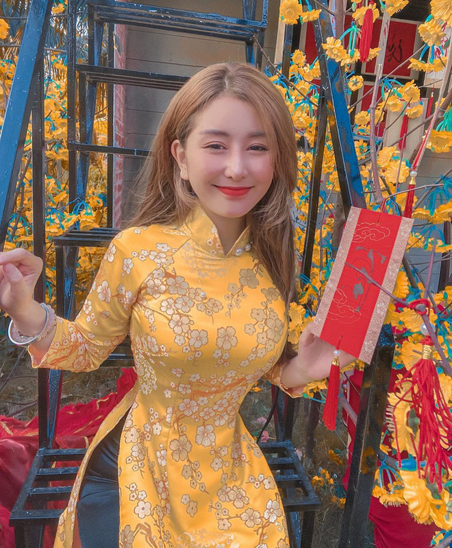 Không rõ hot girl 9X Võ Ngọc Trân có chế độ tập tành ra sao hay còn nhờ nguyên nhân nào khác nhưng để có body thế này hẳn cũng tốn không ít công sức.