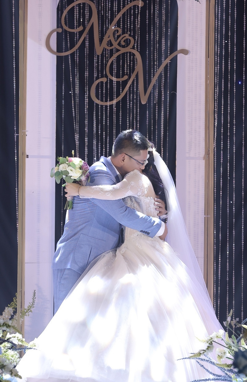 Với Tân Nhàn, đám cưới là sự khẳng định cô đã tìm được hạnh phúc mới. Chính vì vậy, cô quyết định thông báo tin vui nho nhỏ này đến với khán giả, và mong nhận được sự chia sẻ của khán giả.