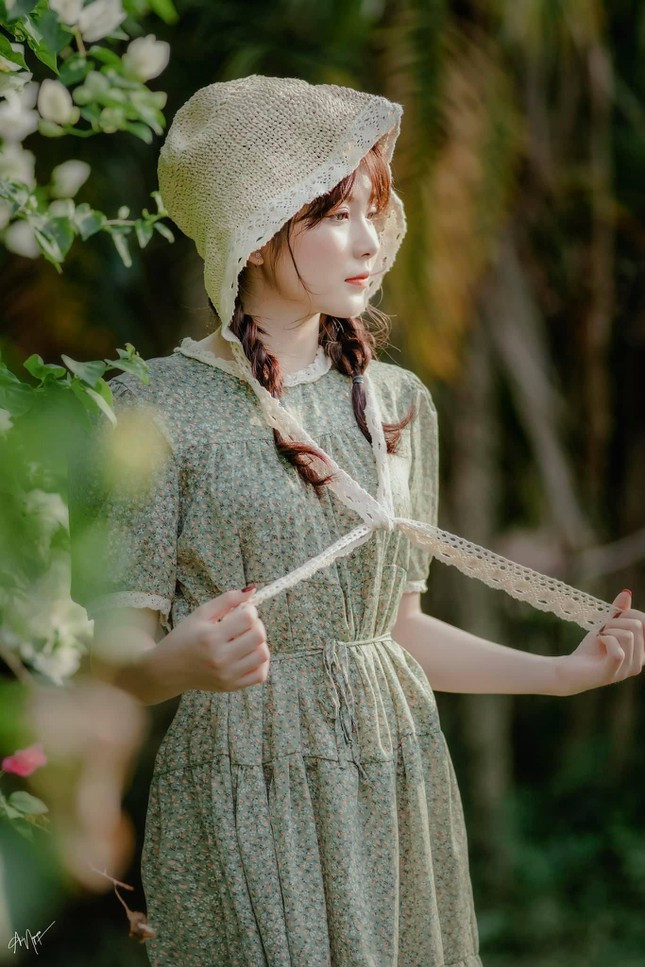 Việc thi trượt trường Đại học yêu thích đã từng khiến Thêu cảm thấy thất bại bởi trước đó cô luôn suy nghĩ rằng đích đến của sự thành công thì chỉ có một con đường là đỗ Đại học.