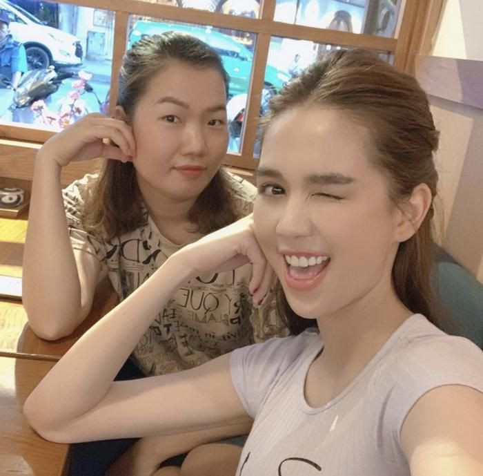 Sau những lời khen trên, nhiều thành viên mạng đã hiểu vì sao "nữ hoàng nội y" luôn tin tưởng và yêu thương Thúy Kiều đến thế.