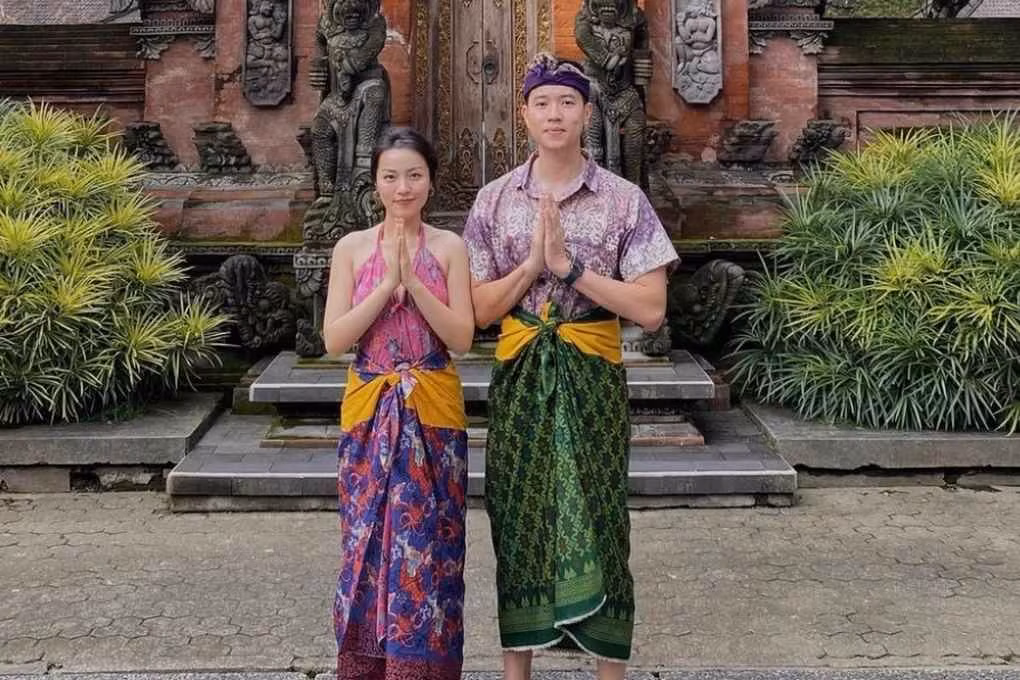 Ngoài công việc nội trợ, người đẹp sinh năm 1996 còn đặc biệt yêu thích du lịch, trải nghiệm văn hóa ẩm thực tại các địa điểm nổi tiếng. Cô và bạn trai thường xuyên có chuyến đi ngắn ngày khám phá những thành phố lớn trên thế giới (Ảnh: FBNV).