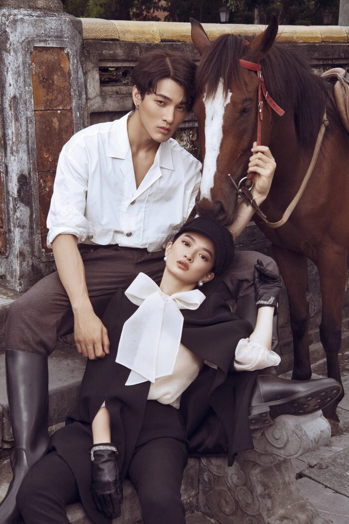 Dù chưa từng đóng phim truyền hình hay tác phẩm điện ảnh nào, nhưng khi được giao cho vai diễn nặng ký trong Gái Già Lắm Chiêu 5, Khương Lê nhận về nhiều nhận xét tích cực từ người xem, đặc biệt là các fan nữ.