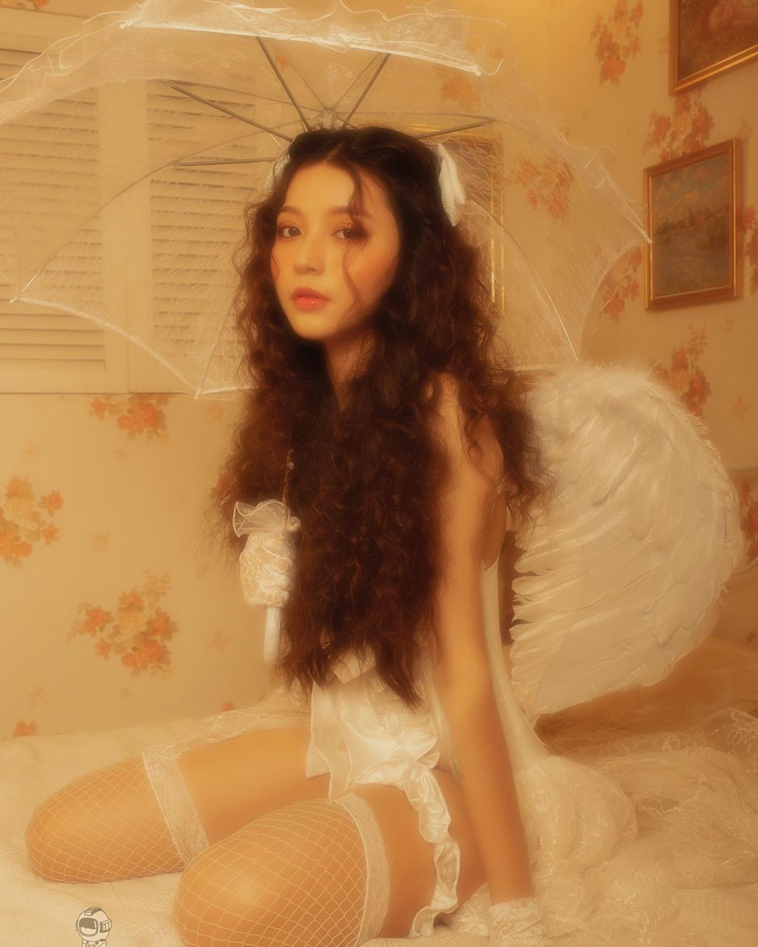 Bâu chẳng ngần ngại thừa nhận mình học không giỏi nên không tiếp tục học đại học mà đi kinh doanh.