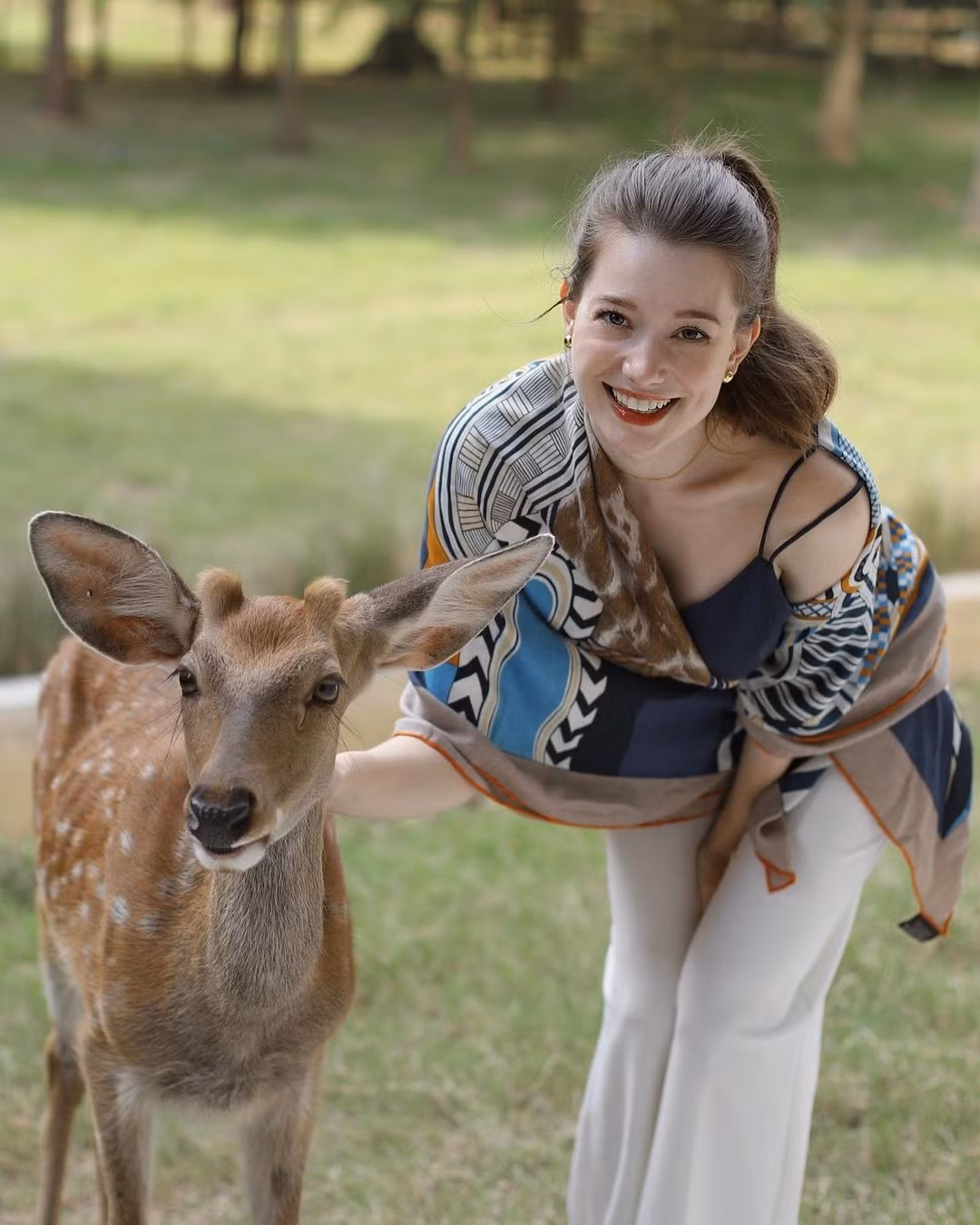 Anastasia Cebulska là mỹ nhân lai 4 dòng máu Mông Cổ, Nga, Belarus, Ba Lan.