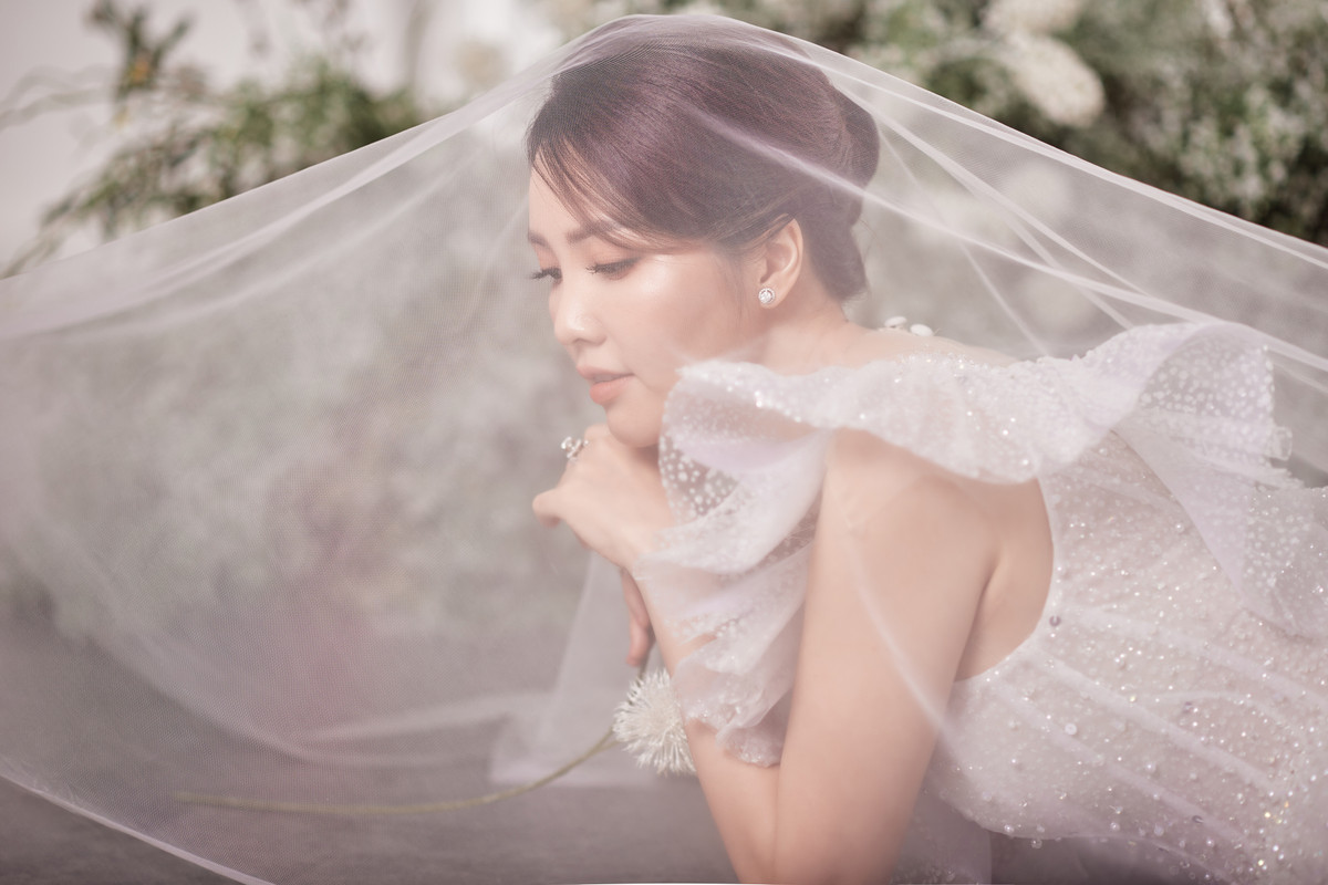 Sau một thời gian ngắn nghỉ sóng để tham gia khâu sản xuất chương trình. Á hậu Thụy Vân đã quay trở lại tiếp tục dẫn bản tin Chuyển động 24h và nhận được nhiều sự quan tâm của khán giả.