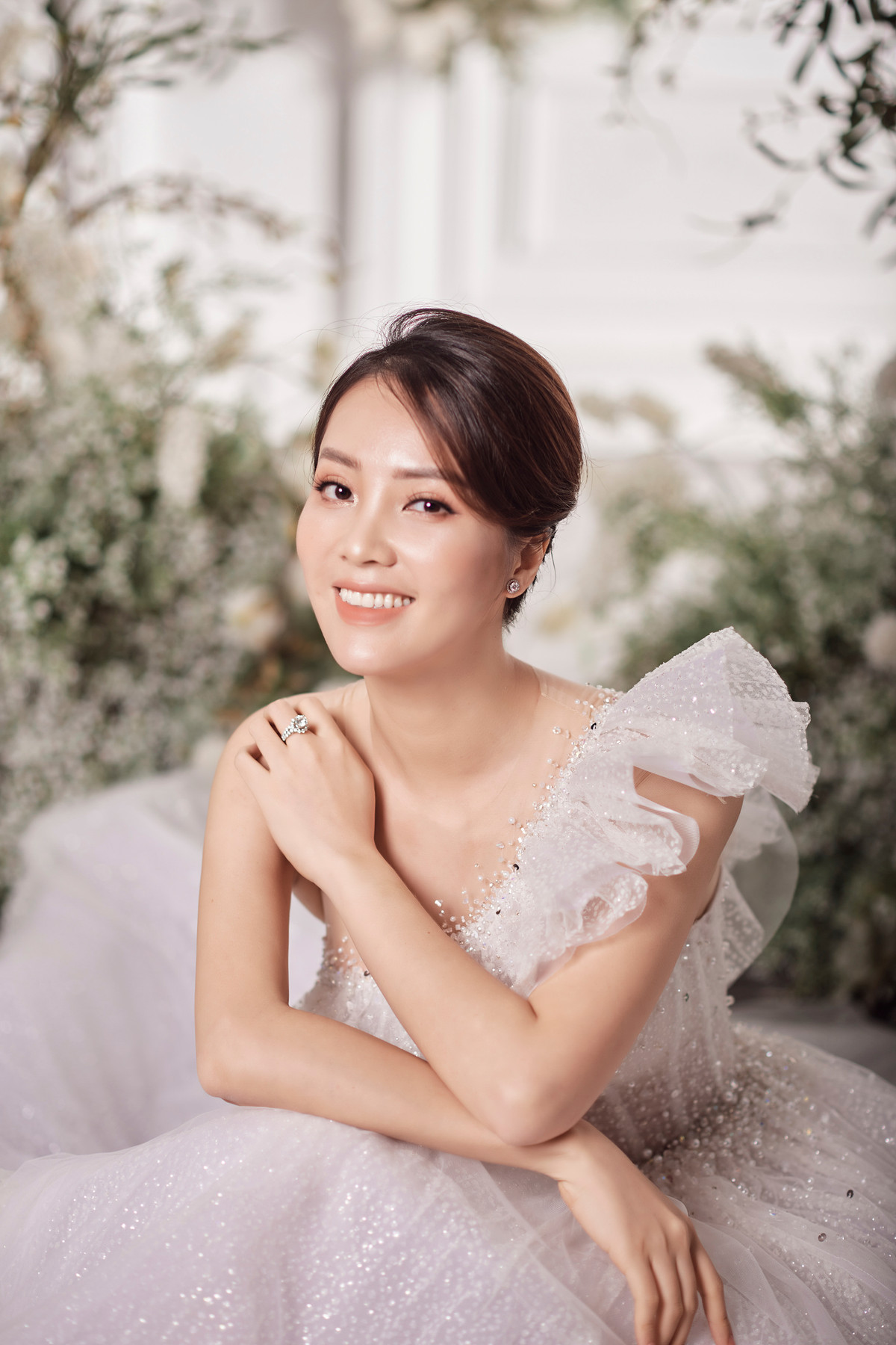 Bên cạnh công việc tại VTV, thời gian này Thuỵ Vân đang rất bận rộn với vai trò làm giám khảo cuộc thi Hoa hậu Việt Nam. Vì thế, cô thường xuyên di chuyển hai miền Nam – Bắc.