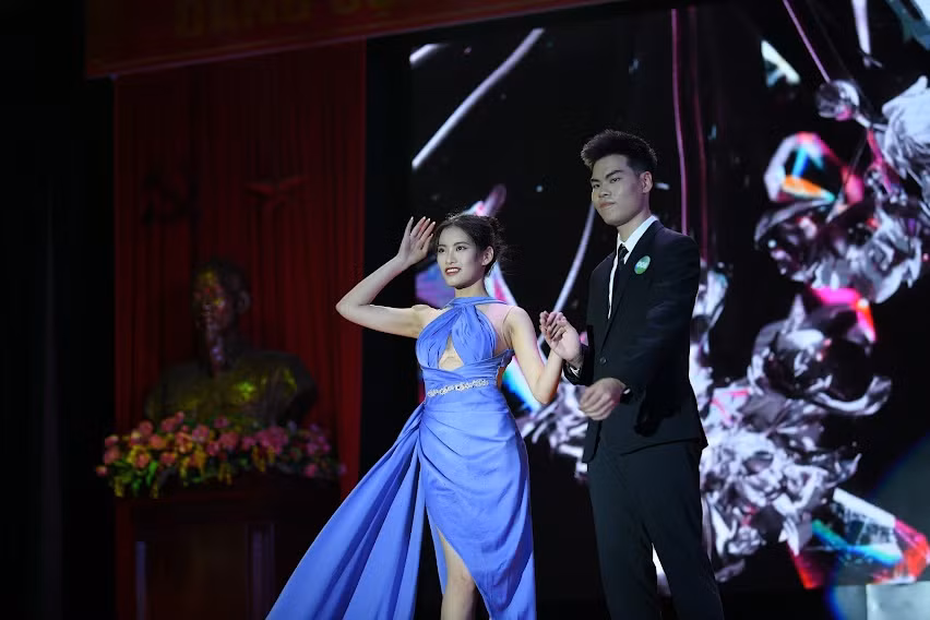 Tim ra guong mat dai dien sinh vien Hoc vien Thanh thieu nien Viet Nam-Hinh-3