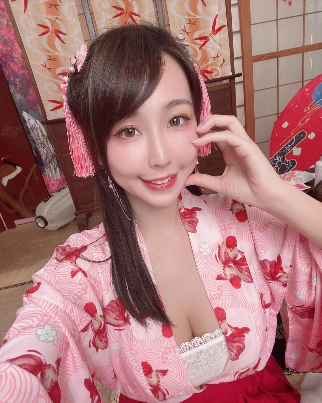 Sở hữu nụ cười tươi rói và thân hình miễn chê, "希希 CC" chiếm trọn cảm tình của người xem.