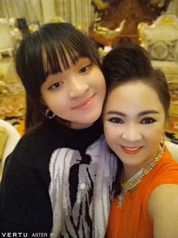 Mới đây, dân mạng đang truyền tay nhau loạt ảnh được cho là mới nhất của Natalie.