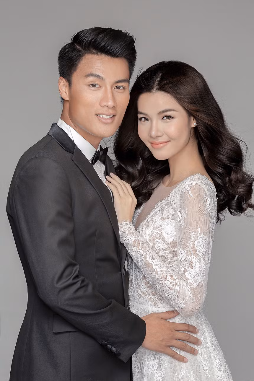 Thậm chí đến hiện tại, Kỳ Hân vẫn thường phải nhận những bình luận tiêu cực về chuyện xưa của Mạc Hồng Quân mỗi lần cô nàng livestream trò chuyện với dân mạng.