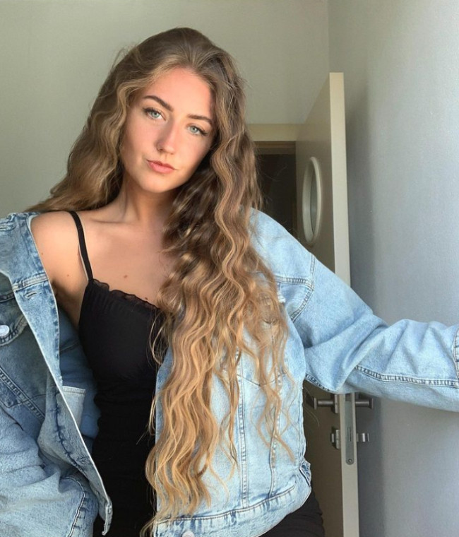 Hoa khôi bóng chuyền này hứa hẹn sẽ trở thành cái tên lôi cuốn các thương hiệu lớn về quảng cáo trong tương lai không xa.