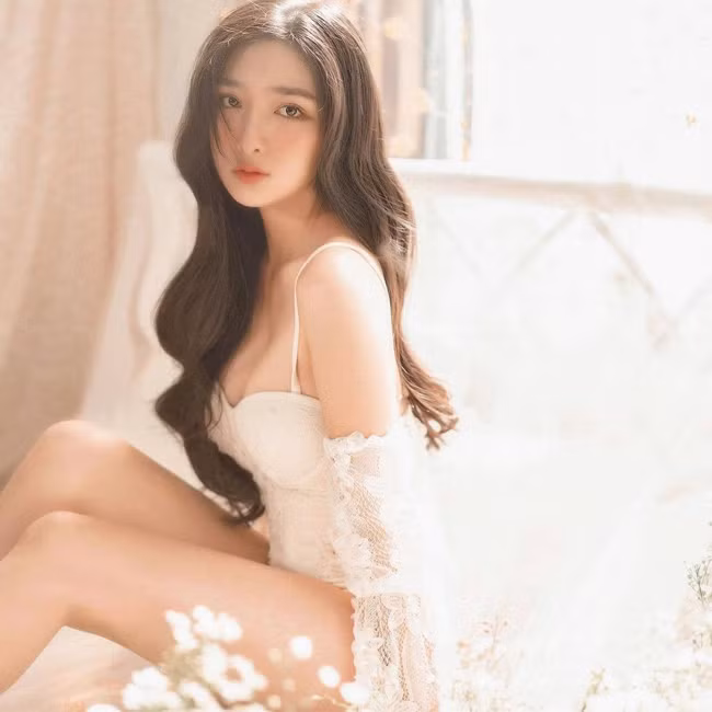 Thậm chí, con số trên còn tăng gấp 4 lần sau khi đại dịch Covid-19 bùng nổ. Trong đó, phụ nữ Pháp đứng đầu danh sách những người không thích mặc nội y.