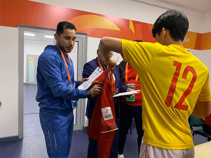 Thua U20 Iran, U20 Viet Nam danh roi tam ve tu ket tiec nuoi-Hinh-9