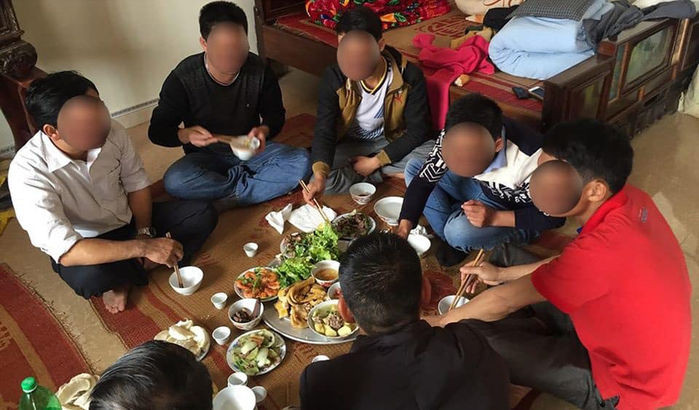 Bi kip ra mat nha nguoi yeu dip Tet danh cho hoi anh em-Hinh-2