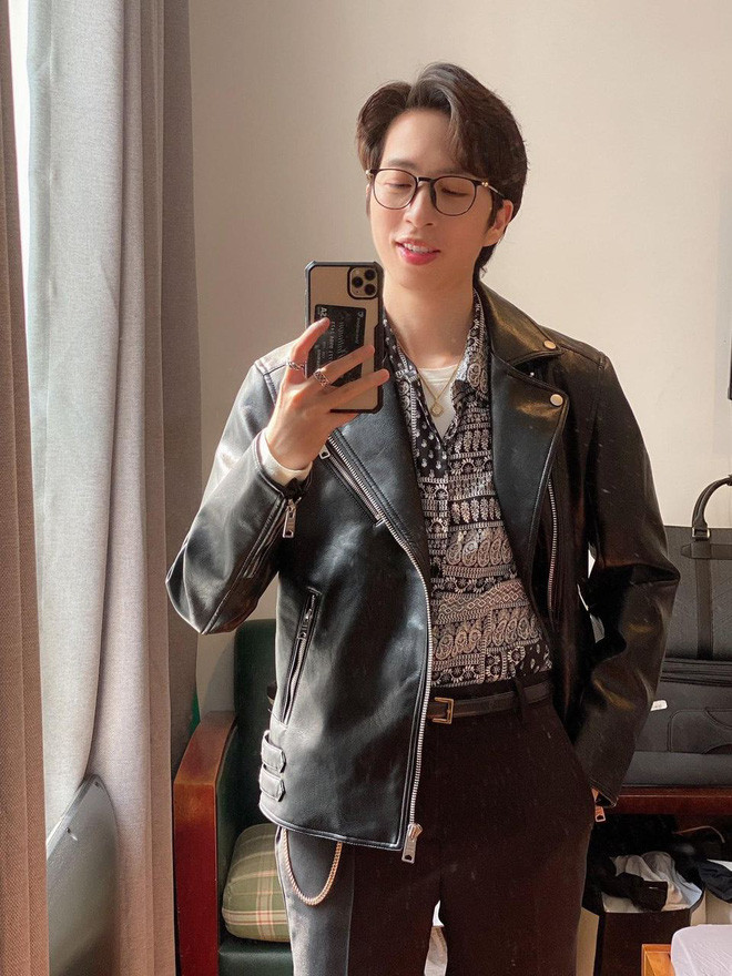 Trong tấm hình được nữ ca sĩ Thùy Chi đăng tải, ViruSs mất đi vẻ đầy đặn gần đây mà quay trở lại với thân hình "cò hương" như đợt trước.