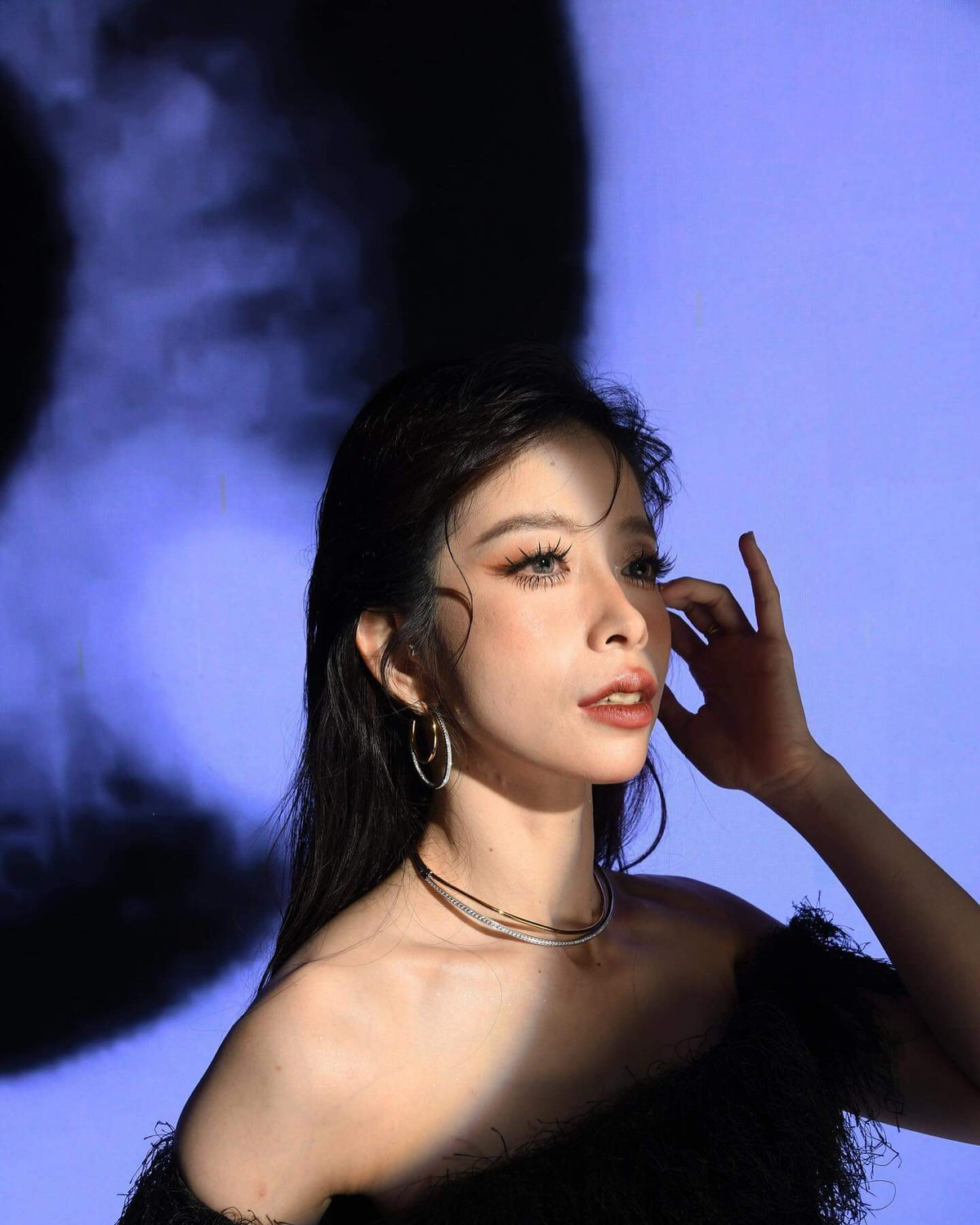 Châu Tuyết Vân được biết đến cái tên nổi trội của Taekwondo Việt Nam. Không chỉ sở hữu tài năng đặc biệt và giành được vô số huy chương, danh hiệu lớn nhỏ, "hot girl làng võ" còn thu hút fan bởi vẻ ngoài xinh đẹp, nữ tính của mình.