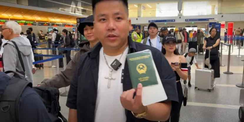 Trước đó, Khoa Pug cũng cho biết bản thân đã bán chiếc xe trong suốt thời gian anh du học ở Mỹ để lấy tiền về Việt Nam.