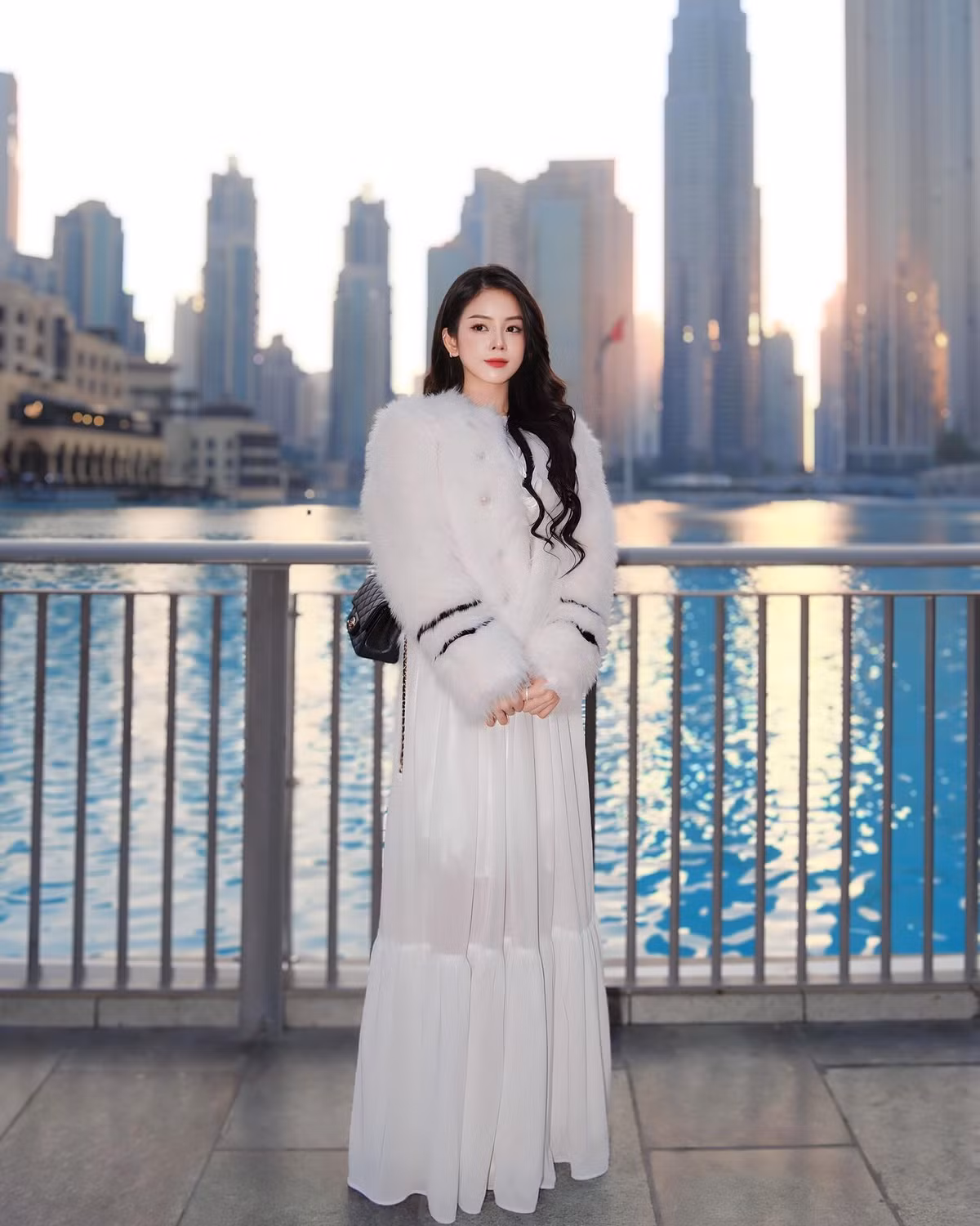 Cách đây không lâu, Mie ra mắt MV "Lý thuyết thì là như vậy", được đông đảo khán giả ủng hộ. Cô nàng còn lấn sân lĩnh vực diễn xuất khi xuất hiện trong hai bộ phim: Vi cá tiền truyện, Quỷ cẩu...