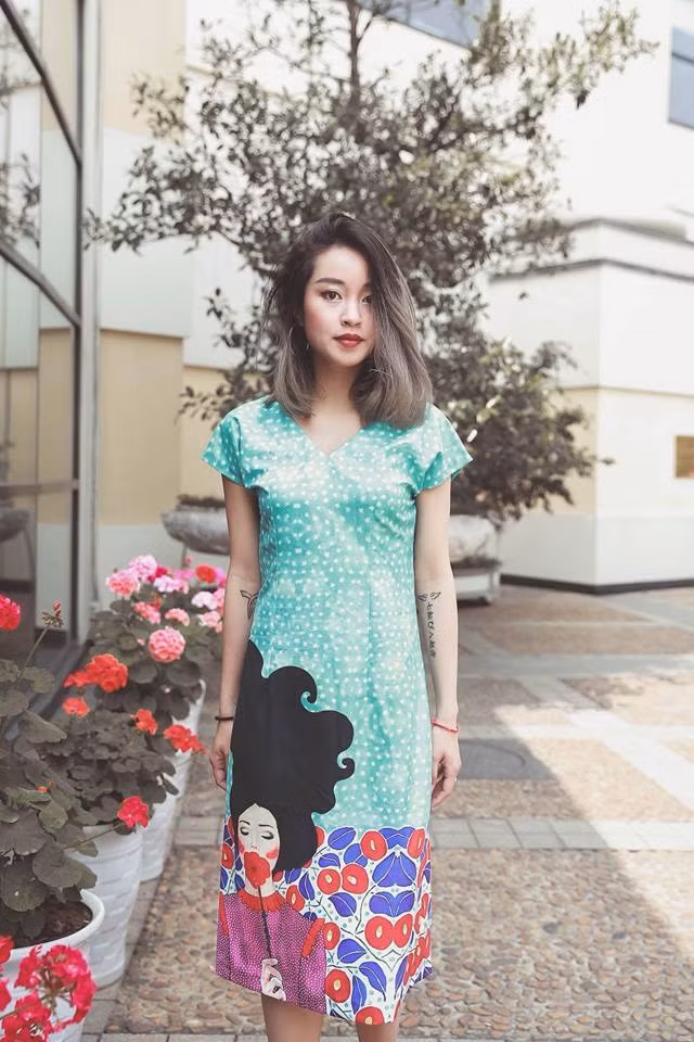 Không giống với nhiều hot girl khác, Mi Vân chọn con đường sự nghiệp là giảng viên dạy piano (cô còn có tên gọi khác là Mi Vân piano).