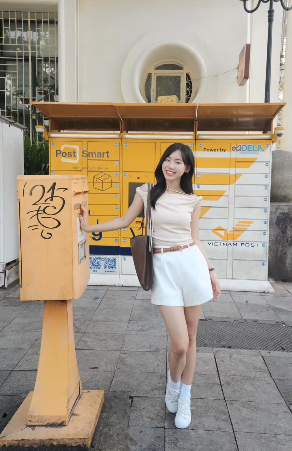 Meichan bày tỏ đó là một hành động ngỗ nghịch bản thân đã làm trong quá khứ nhưng bố mẹ không biết. Cô bạn cũng nhấn mạnh rằng chỉ lấy số đỏ để phục vụ mục đích làm giấy tờ chứ không có ý định lấy cắp của bố mẹ, xong việc sẽ trả về đúng vị trí.