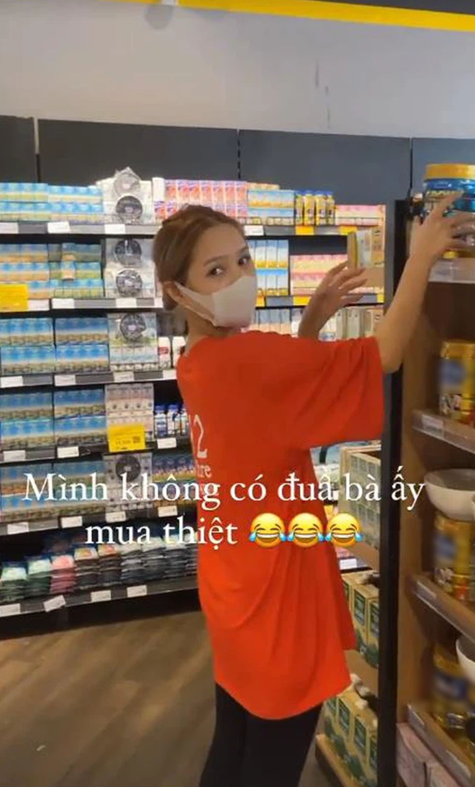 Story của Xemesis khiến nhiều người dự đoán rằng anh và cô vợ hot girl đã sẵn sàng cho việc sinh con đầu lòng?