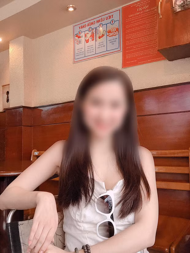 Mới đây, thông tin Angela Phan - bạn gái cũ Minh Nhựa đột ngột qua đời, hưởng dương 28 tuổi đã nhận về sự quan tâm lớn.