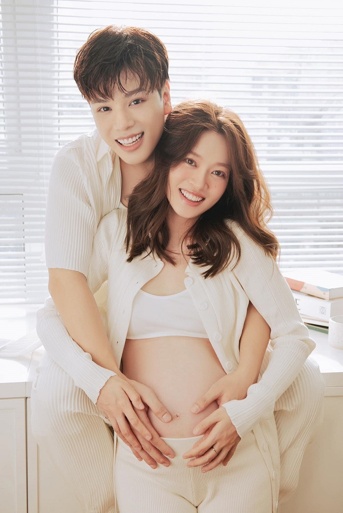 Hiện tại Mai Anh đang có cuộc sống viên mãn bên nam ca sĩ JayKii (Trần Anh Quân). Cả hai nên duyên với nhau khi cùng tham gia chương trình Tỏ tình hoàn mỹ. Cặp đôi đã có một bé trai kháu khỉnh.