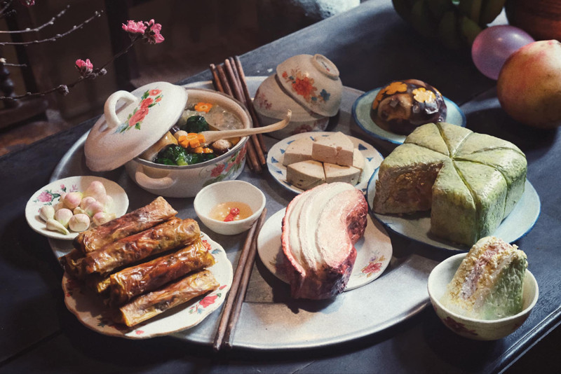 Loạt ảnh về mâm cơm Tết mang tên “Vị xưa” của Thùy Dương (29 tuổi, quê Tuyên Quang) thu hút 5.500 lượt “thả tim”.