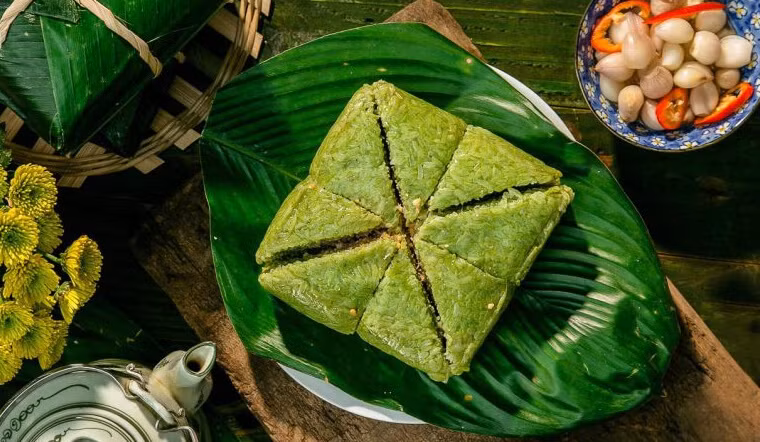 Sau mỗi mùa Tết, nhiều gia đình đã tìm cách để "xử lý" hết số bánh chưng, thay vì làm bánh chưng rán thông thường thì cư dân mạng truyền tay nhau 1001 cách để giải quyết vấn đề.