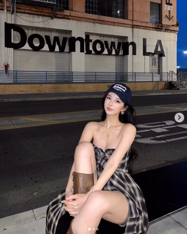 Ngoài ra, trong trà xanh còn chứa chất EGCG giúp tăng cường quá trình trao đổi chất trong cơ thể. Do đó, chất béo trong cơ thể sẽ được đốt cháy đáng kể, giúp nàng hot girl duy trì cân nặng lý tưởng.