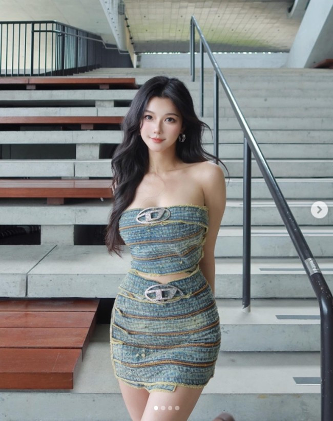 Ngoài trà xanh, Riya Yu còn thường dùng rượu vang trắng kèm với bữa ăn. Cũng chứa nhiều chất chống oxy hóa tương tương rượu vang đỏ song so với vang đỏ, vang trắng ít calo hơn, không lo thừa cân cả khi lỡ uống thêm một vài ly.