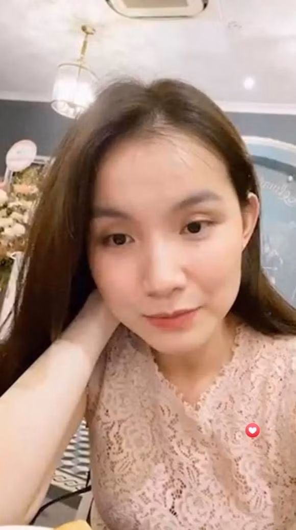 Hoa hau Thuy Lam khoe nhan sac doi thuong sau 11 nam roi xa showbiz-Hinh-2