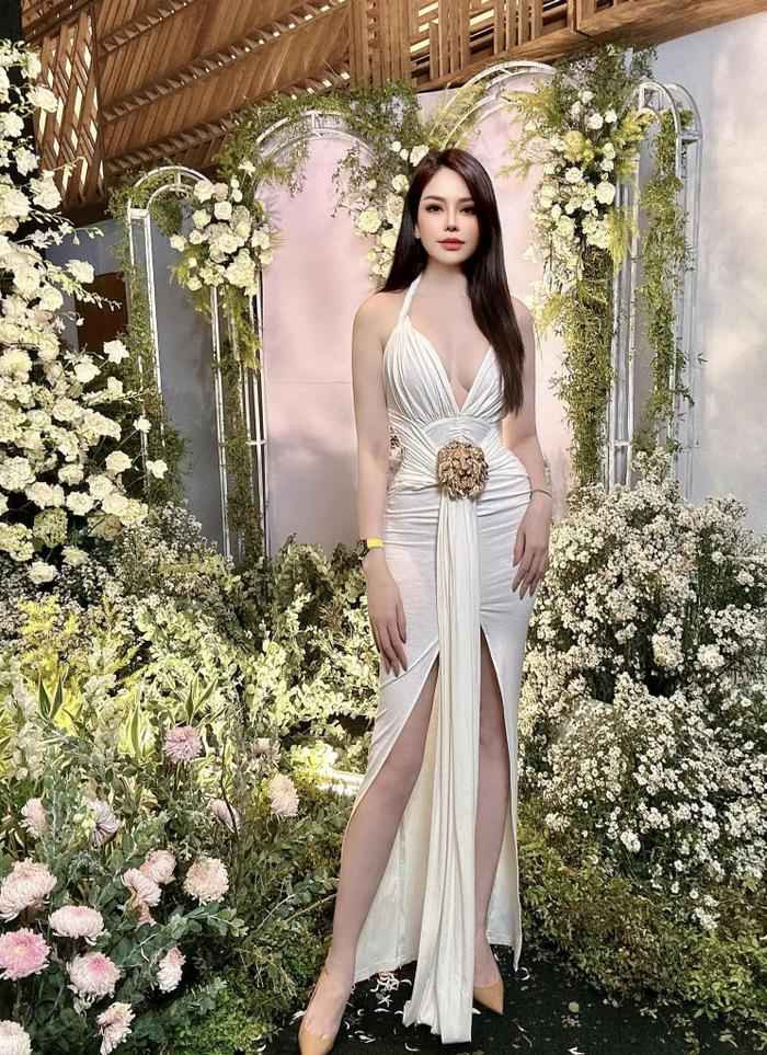 Con dâu tỷ phú Hoàng Kiều được nhận xét có sự thăng hạng đáng kể về sắc vóc lẫn khí chất.