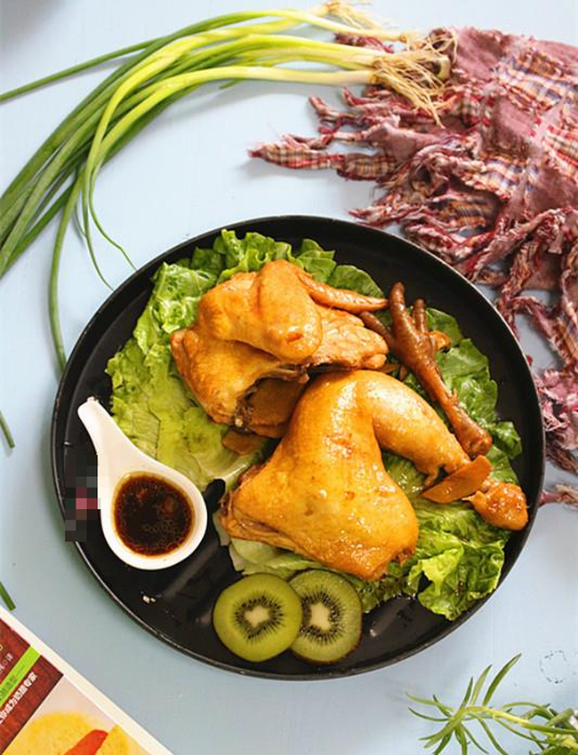 Luoc ga trong noi com dien, khong can nuoc, thit van thom ngon-Hinh-3